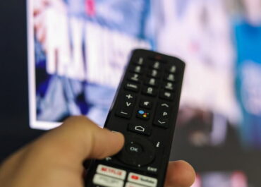 TNT : SDS accompagne les installateurs face au changement de numérotation des chaînes